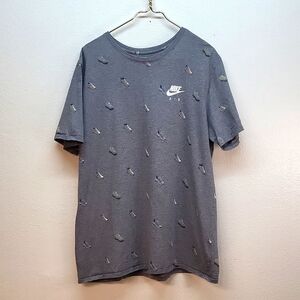 Men's Gray Nike Tshirt
